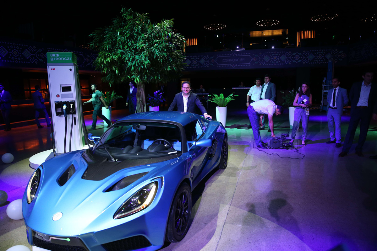 Bakıda “Detroit Electric SP:01” elektrik avtomobilinin Avropa təqdimatı olub (FOTO,VİDEO)