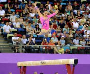 İdman gimnastikası üzrə fərdi çoxnövçülük yarışlarının finalı keçirilir (FOTO)