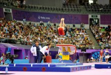 İdman gimnastikası üzrə fərdi çoxnövçülük yarışlarının finalı keçirilir (FOTO)