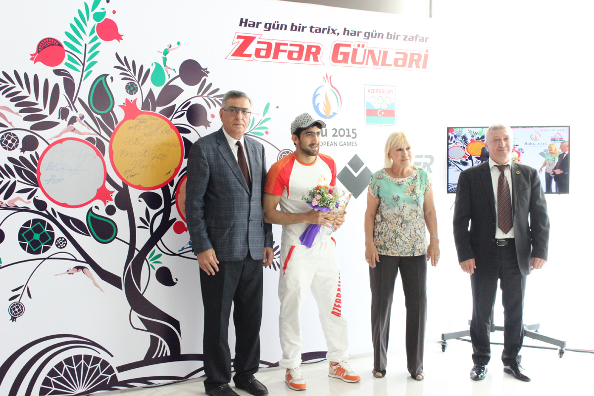 MOK-da ötən gün Avropa Oyunlarında medal qazanmış idmançılarımızla ənənəvi görüş (FOTO)