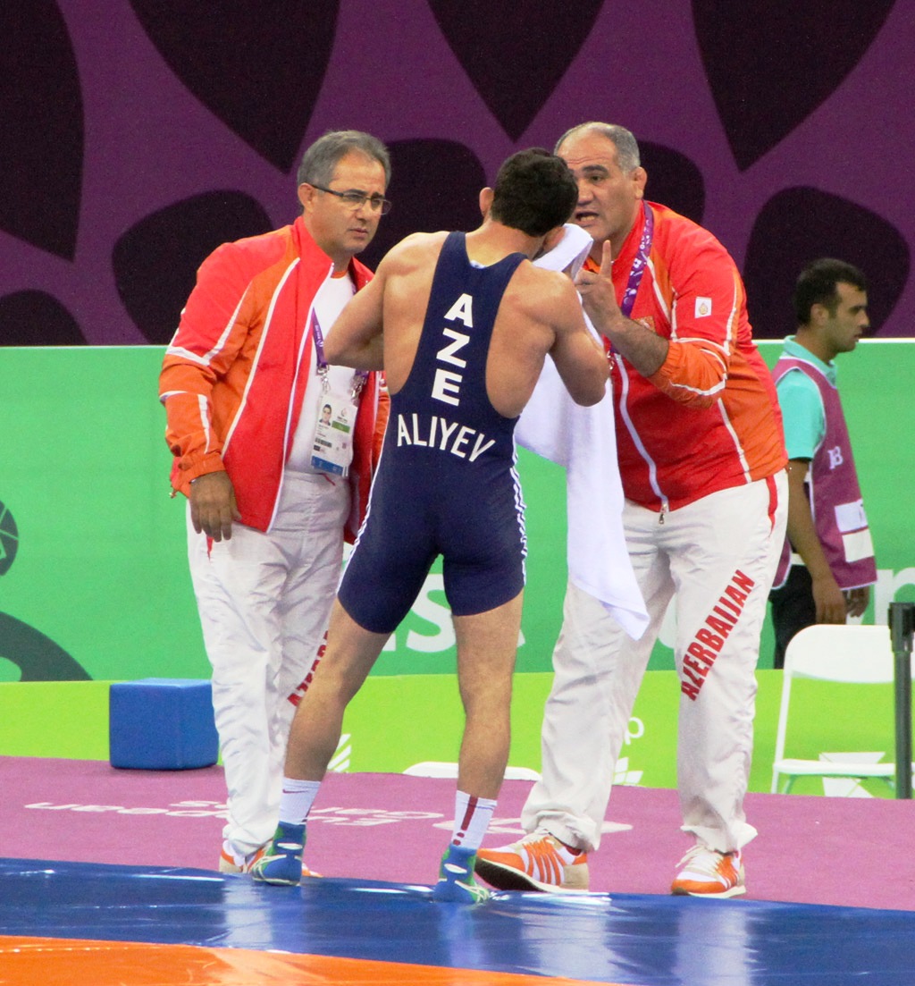 Erməniyə qalib gələn güləşçimiz Avropa Oyunlarının bürünc medalını qazandı (FOTO)