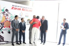 "12-5-12" - MOK-da Avropa Oyunlarında medal qazanmış idmançılarımızla ənənəvi görüş (FOTO)