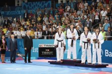 Prezident İlham Əliyev Avropa Oyunlarında qalib gələn taekvandoçuların mükafatlandırma mərasimində iştirak edib (FOTO, VİDEO)