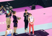 Mehriban Əliyeva idman gimnastikasında kişilər arasında qaliblərin mükafatlandırılması mərasimində iştirak edib (FOTO+VİDEO)