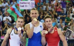 Mehriban Əliyeva idman gimnastikasında kişilər arasında qaliblərin mükafatlandırılması mərasimində iştirak edib (FOTO+VİDEO)