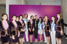 Mehriban Əliyeva idman gimnastikasında kişilər arasında qaliblərin mükafatlandırılması mərasimində iştirak edib (FOTO+VİDEO)