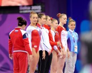 İsveçrəli idmançı I Avropa Oyunlarında dayaqla tullanma yarışlarında qızıl medal qazanıb (FOTO)