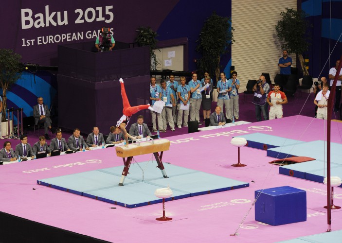 Mehriban Əliyeva idman gimnastikasında kişilər arasında qaliblərin mükafatlandırılması mərasimində iştirak edib (FOTO+VİDEO)