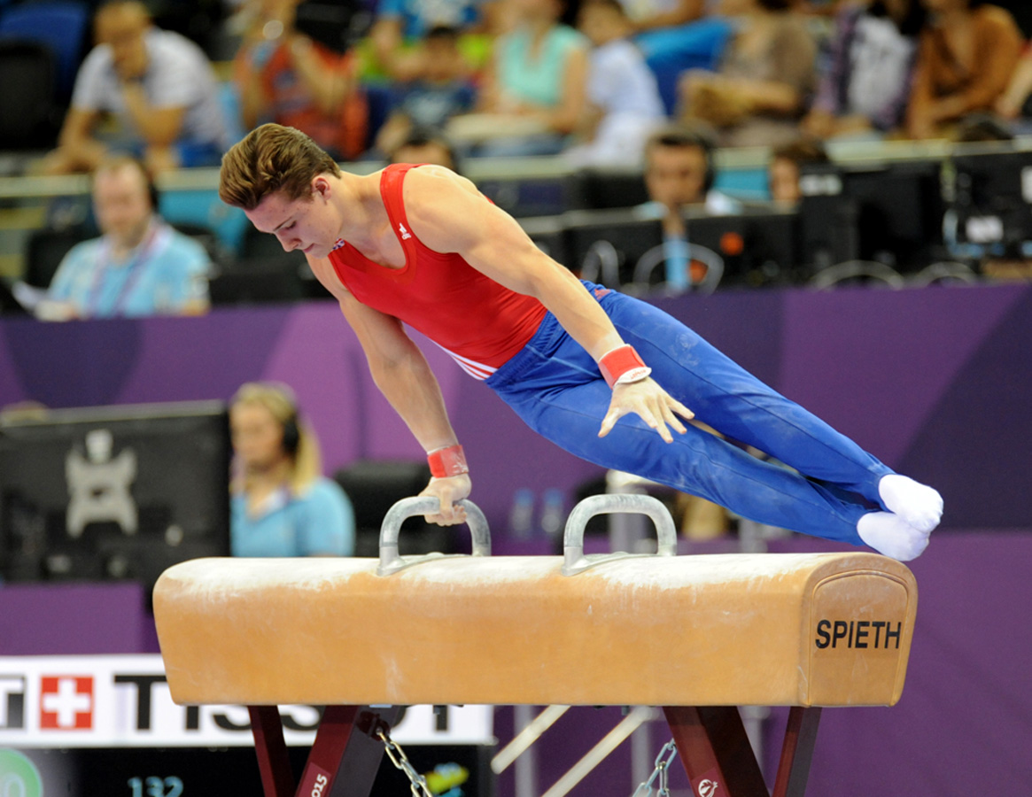 Azərbaycan gimnastı gümüş medal qazandı (FOTO)