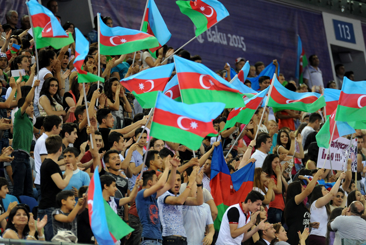 Azərbaycan gimnastı gümüş medal qazandı (FOTO)
