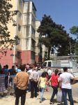 Bakıda intihara cəhdin qarşısı alınıb (FOTO)
