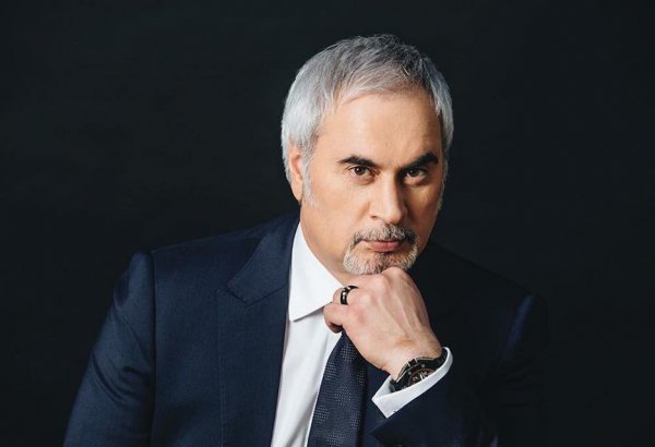 Valeri Meladze yubileyini qeyd edir - Müğənnini şəxsən təbrik et!