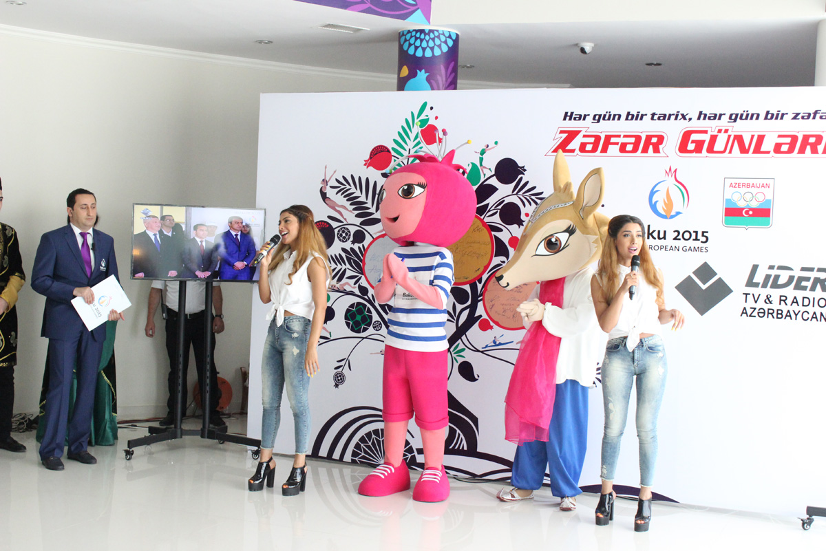 MOK-da azərbaycanlı samboçularla görüş keçirilib (FOTO)