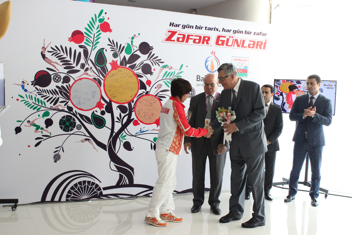 MOK-da azərbaycanlı samboçularla görüş keçirilib (FOTO)