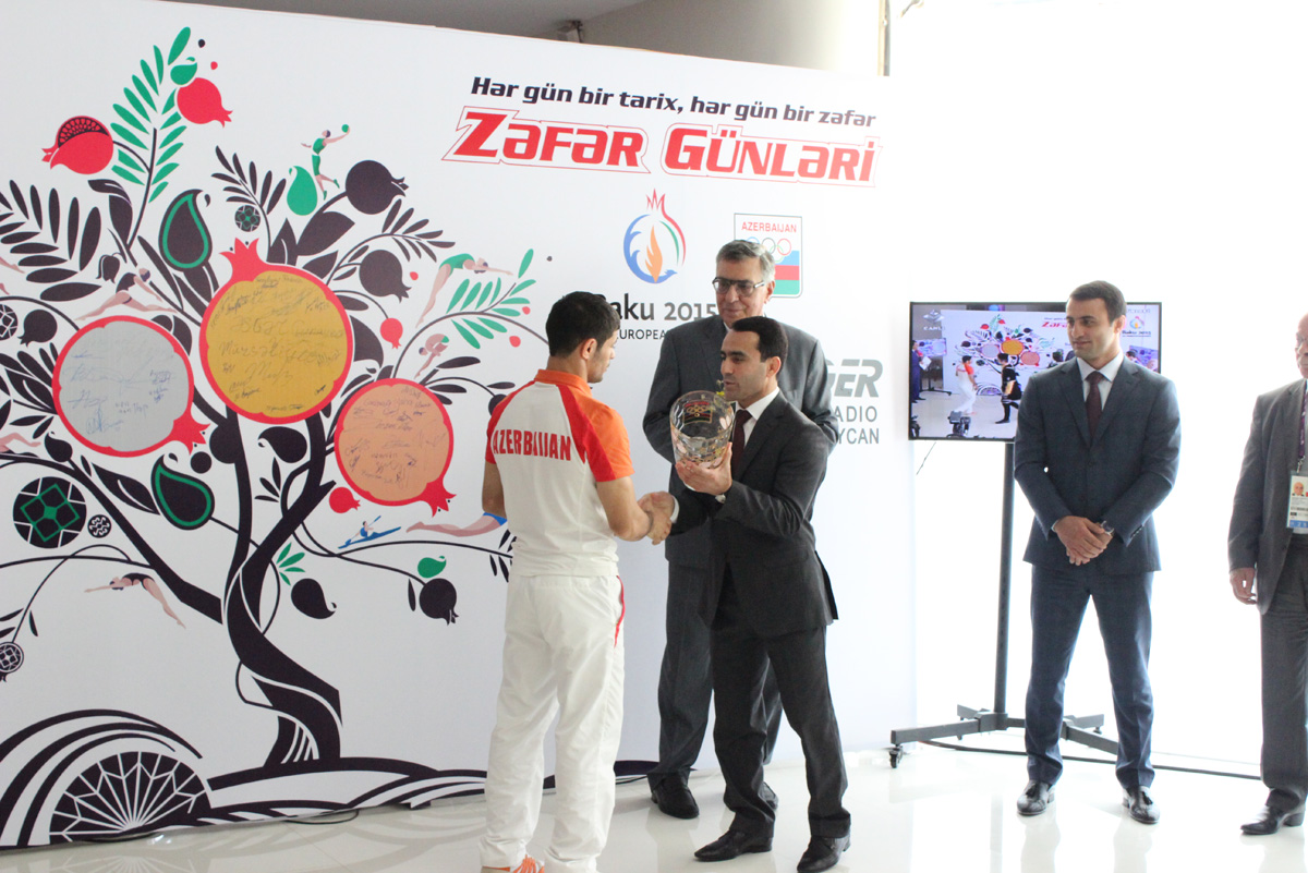 MOK-da azərbaycanlı samboçularla görüş keçirilib (FOTO)