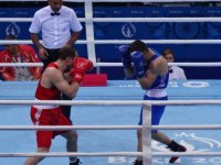 Daha bir kişi boksçumuz yarımfinala vəsiqə əldə etdi (FOTO)