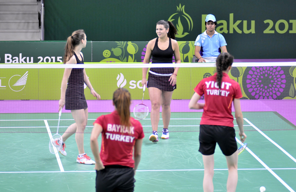 Avropa Oyunlarında badminton yarışları davam edir
