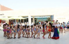 Leyla Əliyeva  Heydər Əliyev Fondunun təşəbbüsü  ilə uşaqlar üçün təşkil olunan növbəti şənlikdə iştirak edib (FOTO)
