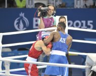 Azərbaycanın daha bir boksçusu qızıl medal qazanmaq şansı əldə etdi (FOTO)
