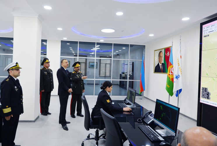 Prezident İlham Əliyev Hərbi Dəniz Qüvvələri yeni bazasının açılışında iştirak edib (FOTO)