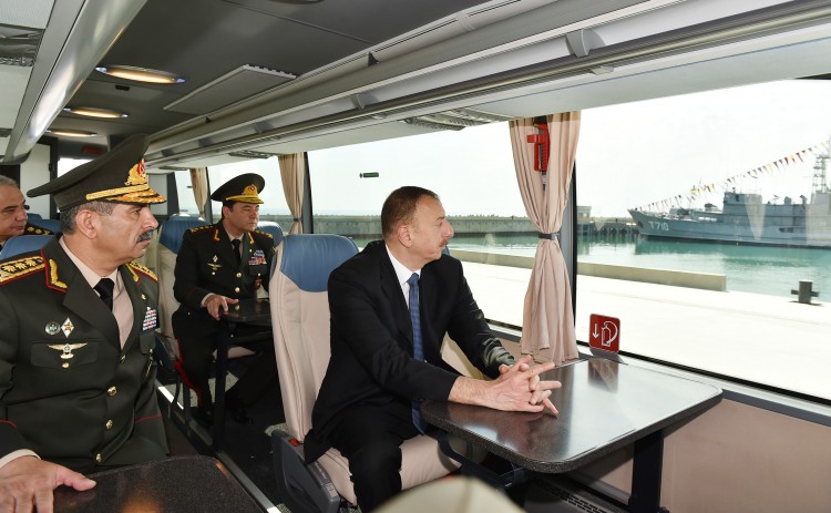 Prezident İlham Əliyev Hərbi Dəniz Qüvvələri yeni bazasının açılışında iştirak edib (FOTO)