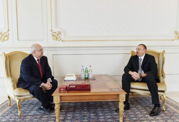 Prezident İlham Əliyev Nizami Gəncəvi Beynəlxalq Mərkəzinin həmsədri İsmail Serageldini qəbul edib