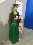 "Eurosport" və SKY TV-nin aparıcısı Azərbaycanın milli geyimində (FOTO)