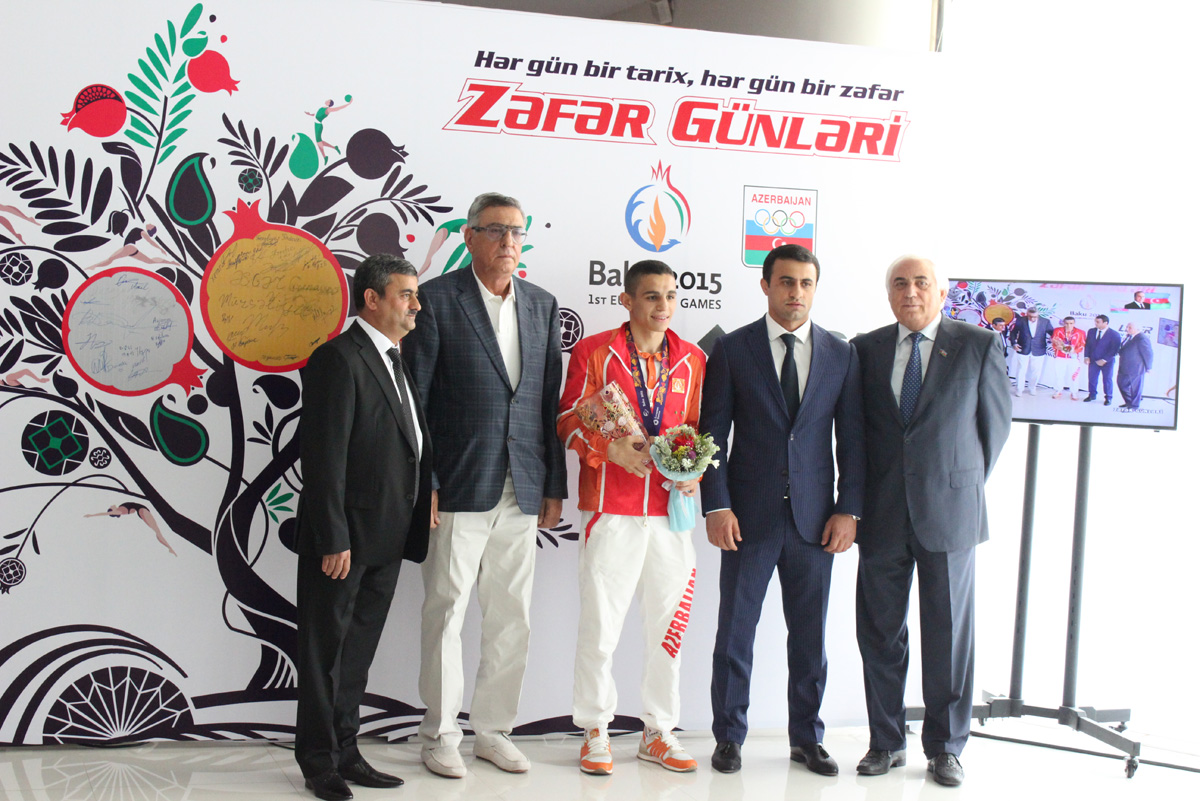 Avropa Oyunlarında medal qazanmış idmançılarımız Silahlı Qüvvələr Gününü qeyd ediblər (FOTO)