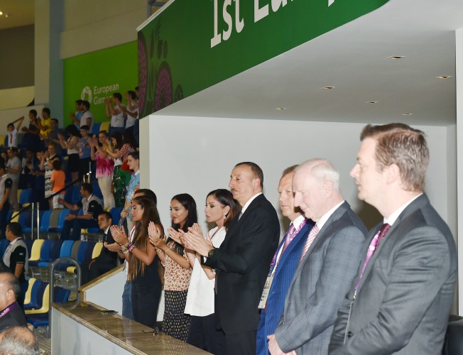 Prezident İlham Əliyev Avropa Oyunlarında qalib gələn paracüdoçulara medalları təqdim edib (FOTO+VİDEO)