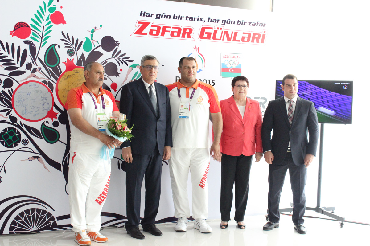 Milli Olimpiya Komitəsində Avropa Oyunlarının qalibləri ilə görüş keçirilib (FOTO)