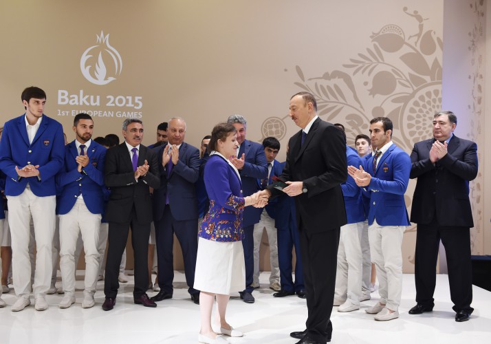 Birinci Avropa Oyunlarının təşkilində böyük xidmətlərinə görə Mehriban Əliyeva “Heydər Əliyev” ordeni ilə təltif edilib (FOTO)