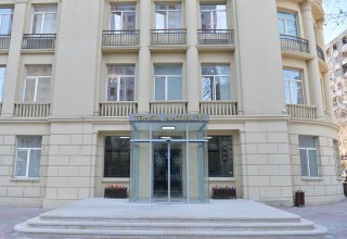 Təhsil Nazirliyi "Dərslər 1 sentyabr-25 may arasında keçirilsin" adı altında petisiyaya münasibət bildirib