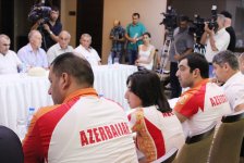 Milli Paralimpiya Komitəsində Avropa Oyunlarının yekunlarına həsr olunmuş iclas keçirilib (FOTO)