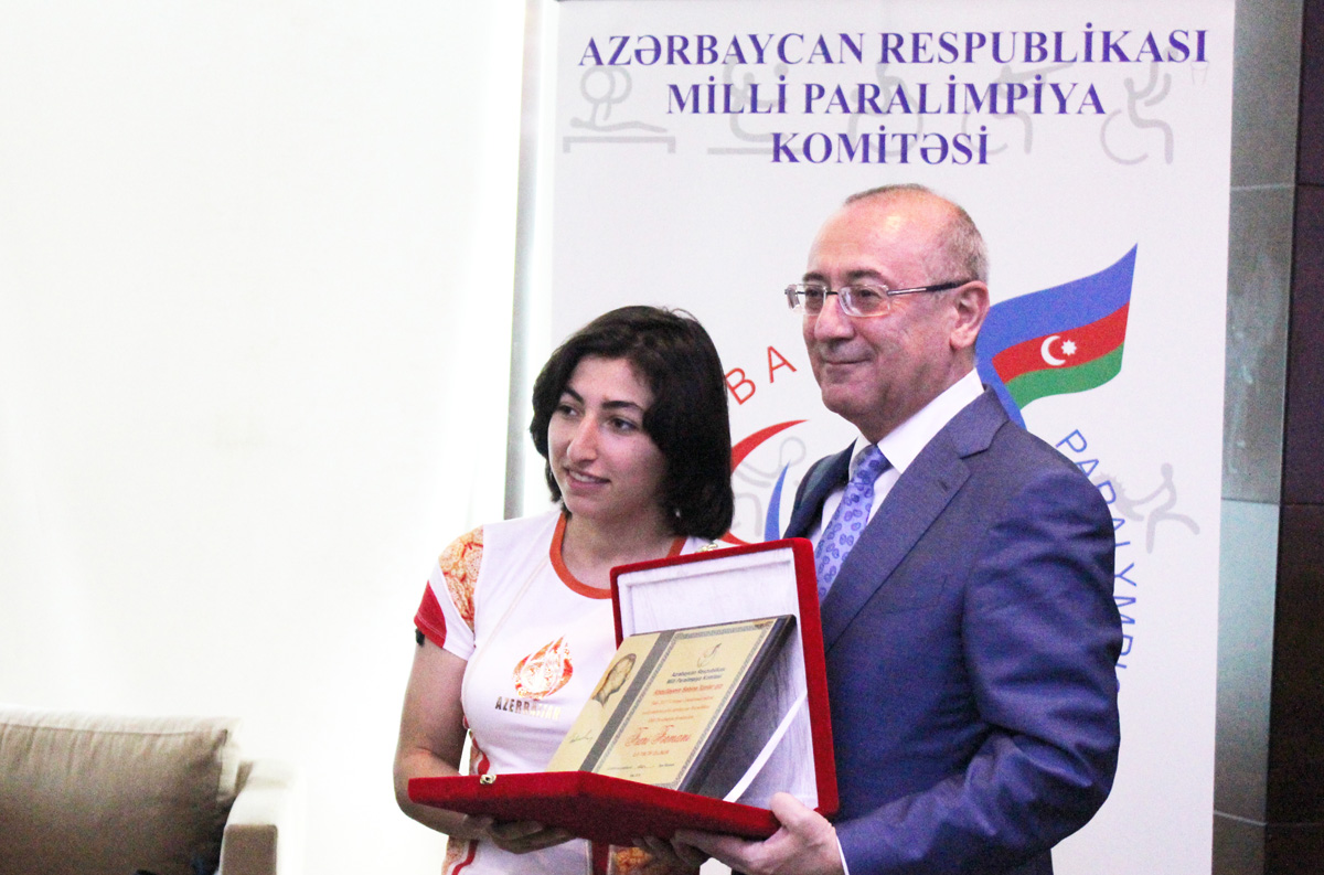 Milli Paralimpiya Komitəsində Avropa Oyunlarının yekunlarına həsr olunmuş iclas keçirilib (FOTO)