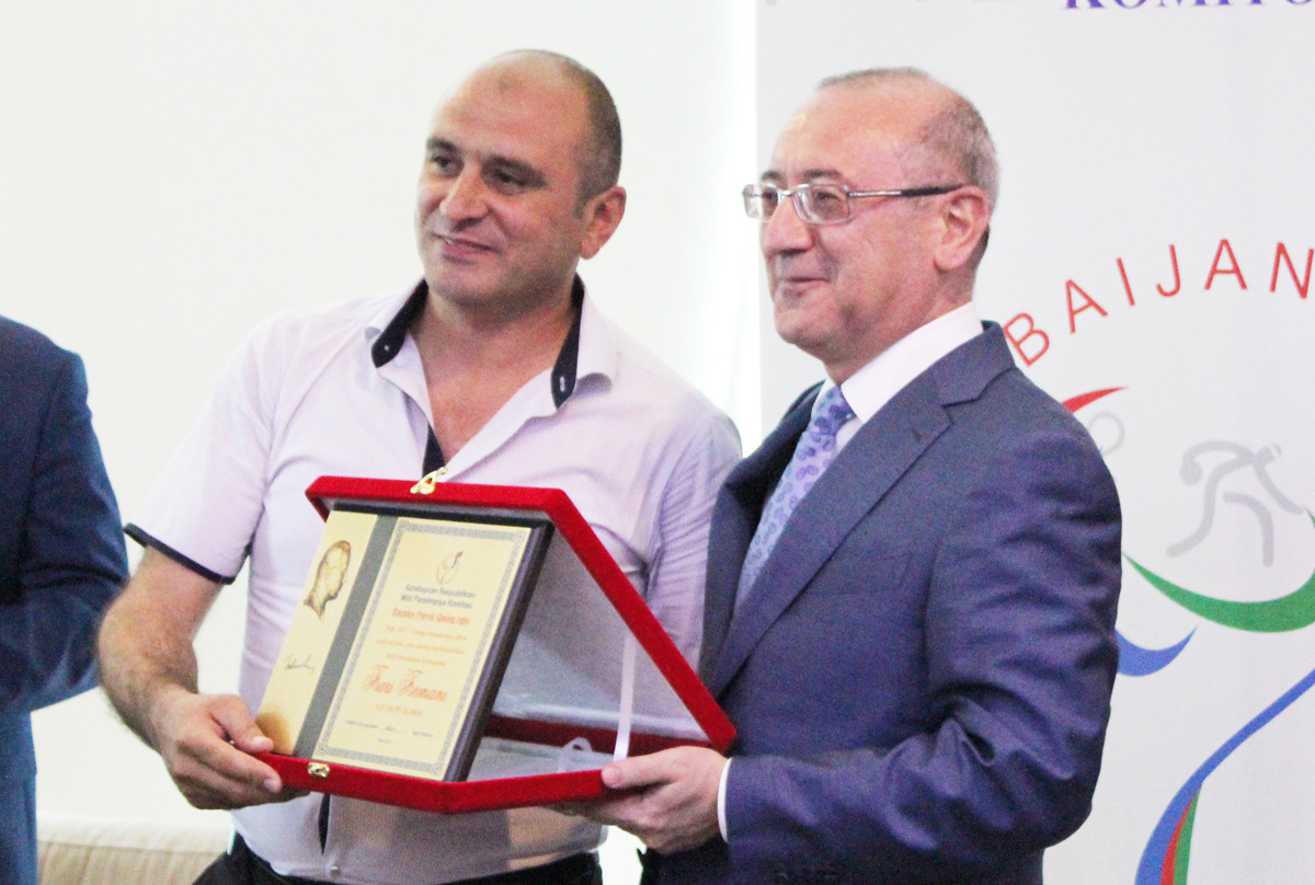 Milli Paralimpiya Komitəsində Avropa Oyunlarının yekunlarına həsr olunmuş iclas keçirilib (FOTO)