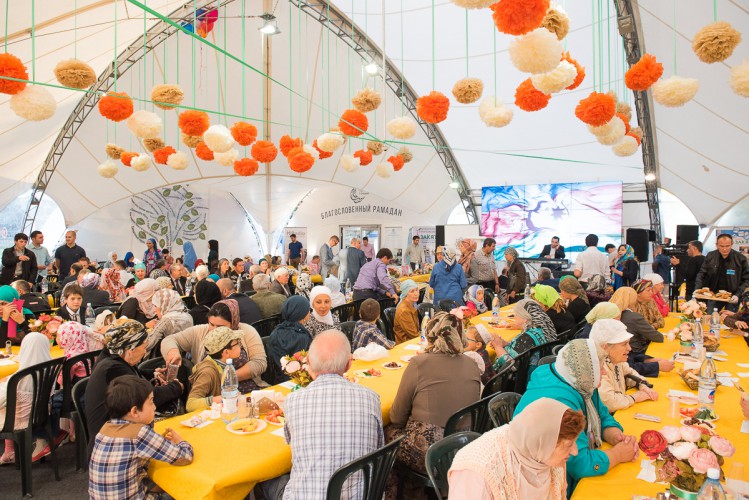 Moskvada Leyla Əliyevanın adından iftar verilib (FOTO)