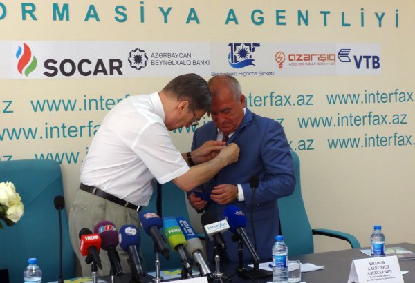 "İnterfaks-Azərbaycan"ın baş direktoru təltif edilib (FOTO)