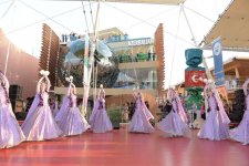 Heydər Əliyev Fondu “Milan Expo 2015”də Azərbaycan “Milli Gün”ü çərçivəsində konsert proqramı təşkil edib (FOTO)