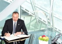 Prezident İlham Əliyev və xanımı "Milan Expo 2015" sərgisindəki Azərbaycan pavilyonunda "Milli gün" mərasimində iştirak ediblər (FOTO)