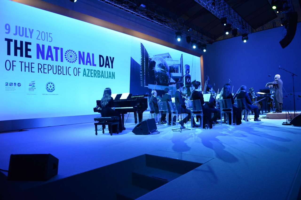 Heydər Əliyev Fondu “Milan Expo 2015”də Azərbaycan “Milli Gün”ü çərçivəsində konsert proqramı təşkil edib (FOTO)