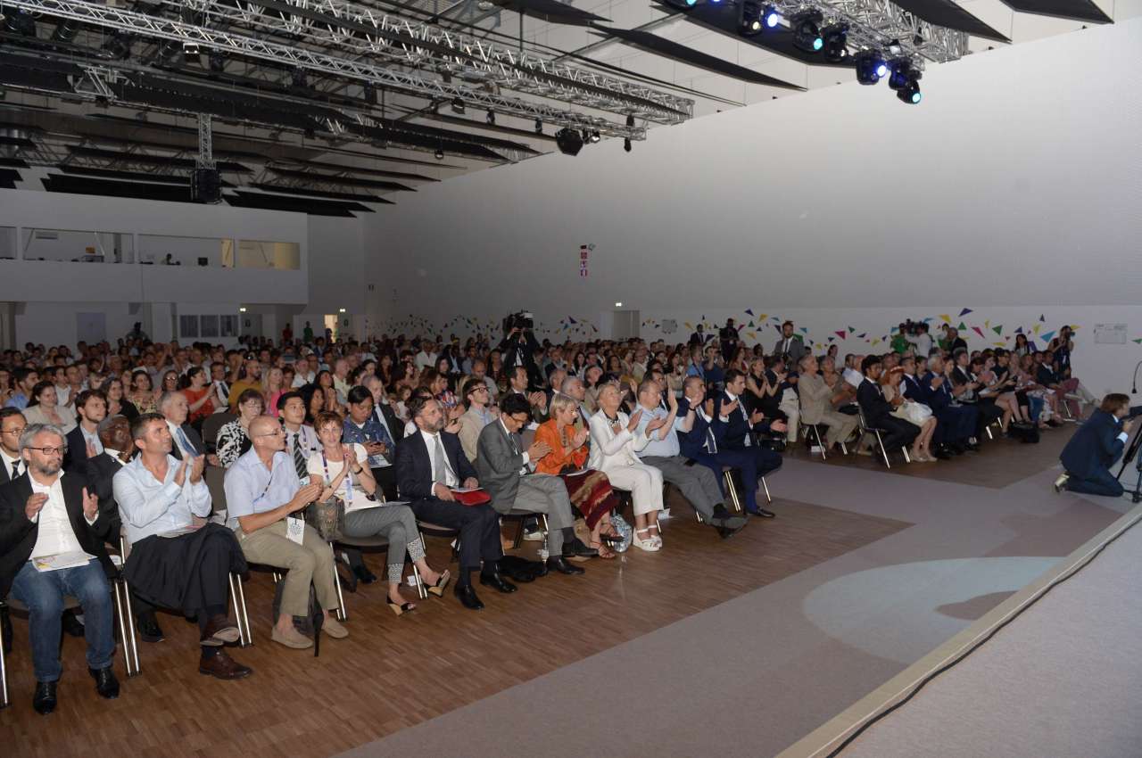Heydər Əliyev Fondu “Milan Expo 2015”də Azərbaycan “Milli Gün”ü çərçivəsində konsert proqramı təşkil edib (FOTO)