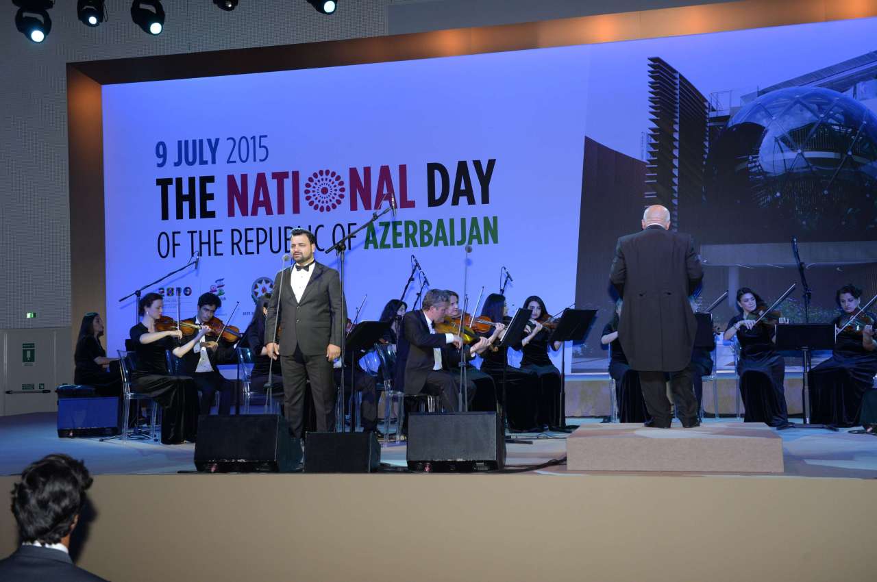 Heydər Əliyev Fondu “Milan Expo 2015”də Azərbaycan “Milli Gün”ü çərçivəsində konsert proqramı təşkil edib (FOTO)