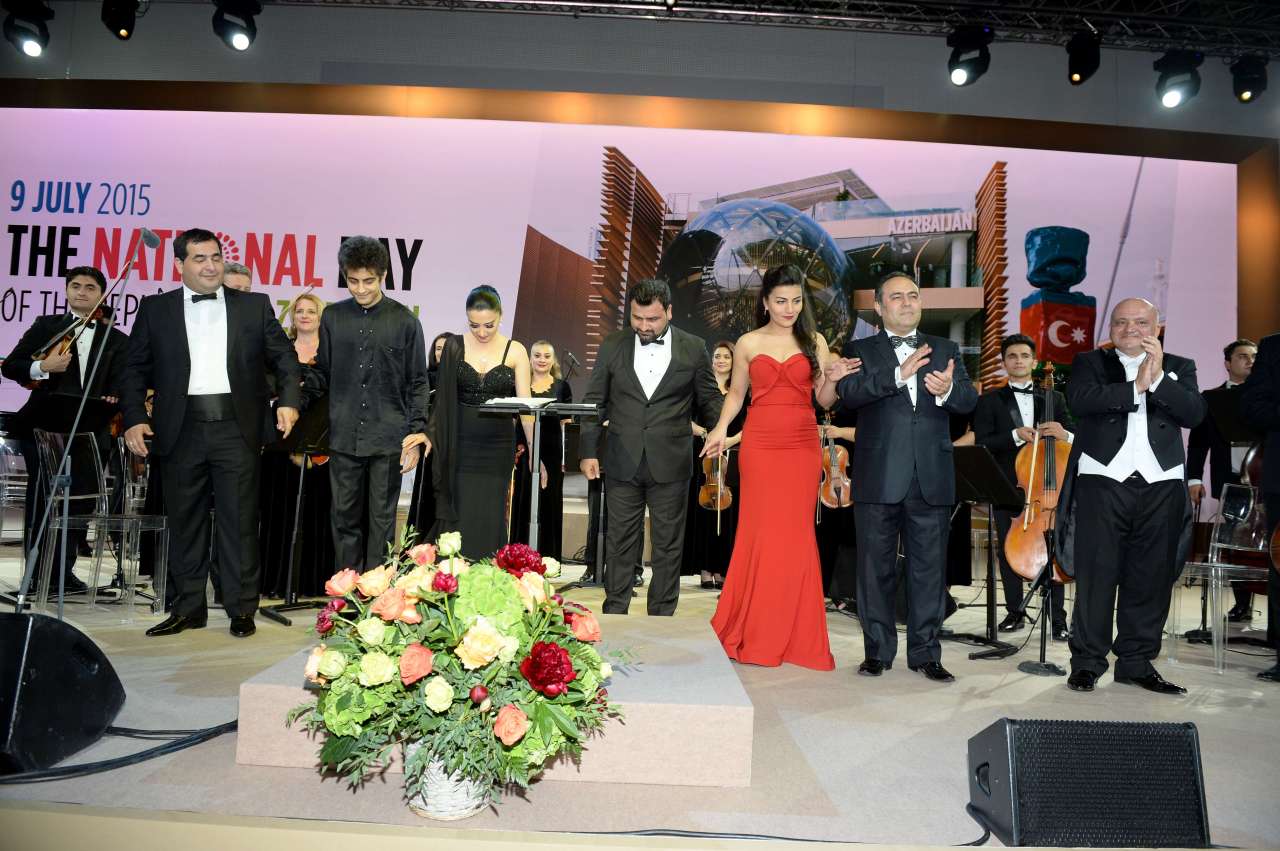 Heydər Əliyev Fondu “Milan Expo 2015”də Azərbaycan “Milli Gün”ü çərçivəsində konsert proqramı təşkil edib (FOTO)