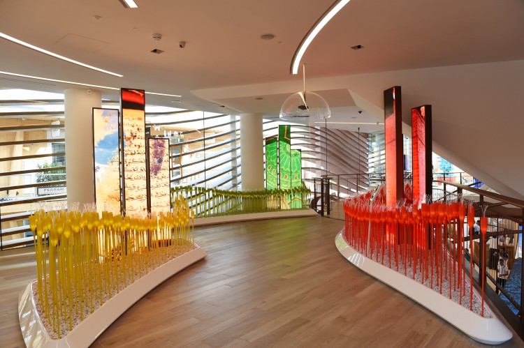 Prezident İlham Əliyev və xanımı "Milan Expo 2015" sərgisindəki Azərbaycan pavilyonunda "Milli gün" mərasimində iştirak ediblər (FOTO)
