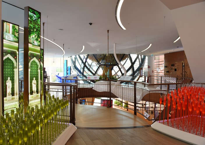 Prezident İlham Əliyev və xanımı "Milan Expo 2015" sərgisindəki Azərbaycan pavilyonunda "Milli gün" mərasimində iştirak ediblər (FOTO)