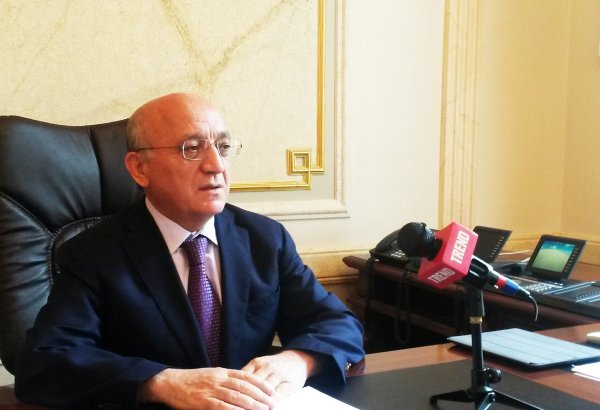 Mübariz Qurbanlı: Ramazan ayı ilə əlaqədar televiziyalar elə proqramlar hazırlaya bilərdi ki…