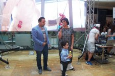 “Park Bulvar”, “Shokki Mokki” və “Day.Az”-ın təşkilati dəstəyi ilə Avropa Oyunları çempionlarının avtoqraf-sessiyası keçirildi (FOTO)