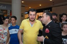 “Park Bulvar”, “Shokki Mokki” və “Day.Az”-ın təşkilati dəstəyi ilə Avropa Oyunları çempionlarının avtoqraf-sessiyası keçirildi (FOTO)