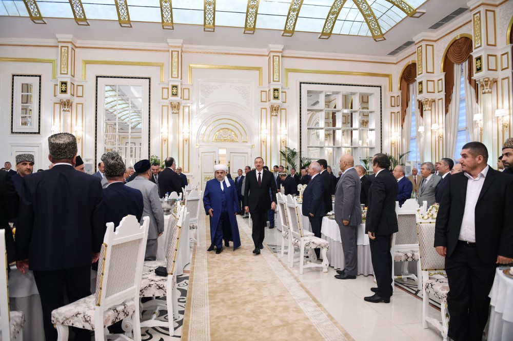 Prezident İlham Əliyev: Azərbaycanın uğurlarına heç bir qüvvə təsir edə bilməz (ƏLAVƏ OLUNUB) (FOTO)