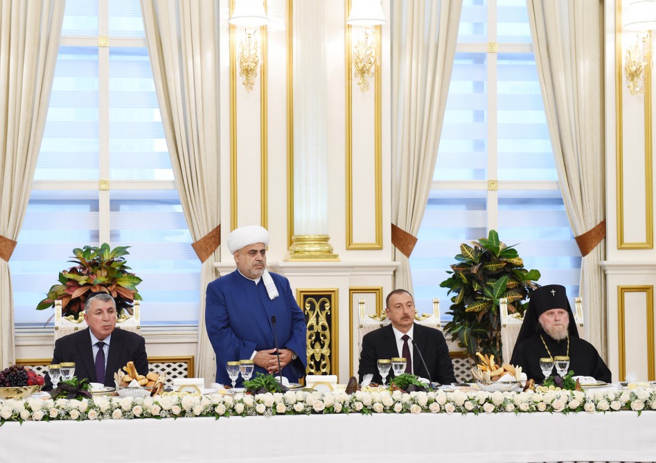 Prezident İlham Əliyev: Azərbaycanın uğurlarına heç bir qüvvə təsir edə bilməz (ƏLAVƏ OLUNUB) (FOTO)
